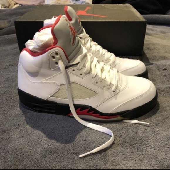 Jordan 5s - Picture 2 of 3